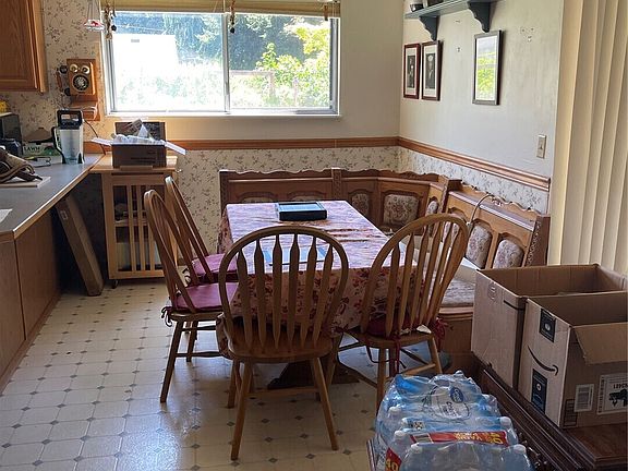 4th image of 15212 14th Avenue S