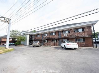 7046 E Us Highway 36 APT 14, Avon, IN 46123