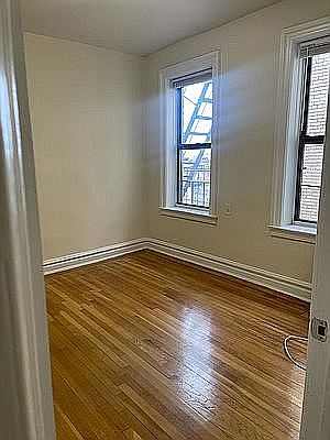 3rd image of 3252 33rd St APT F8