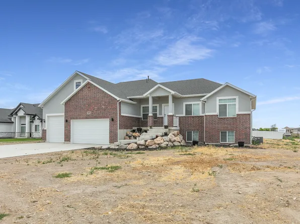 2543 W 3100 N, Farr West, UT 84404
