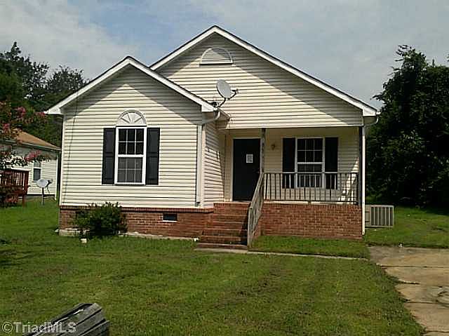 1st image of 1500 McPherson St