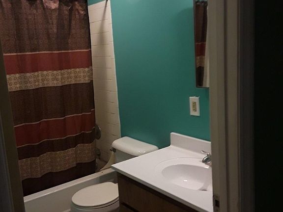 5th image of 2219 Pestalozzi St APT A