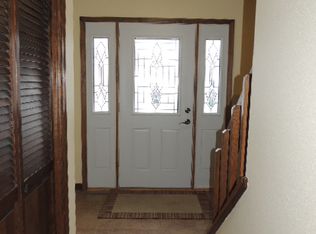2007 Edgebrook Dr, Marshalltown, IA 50158