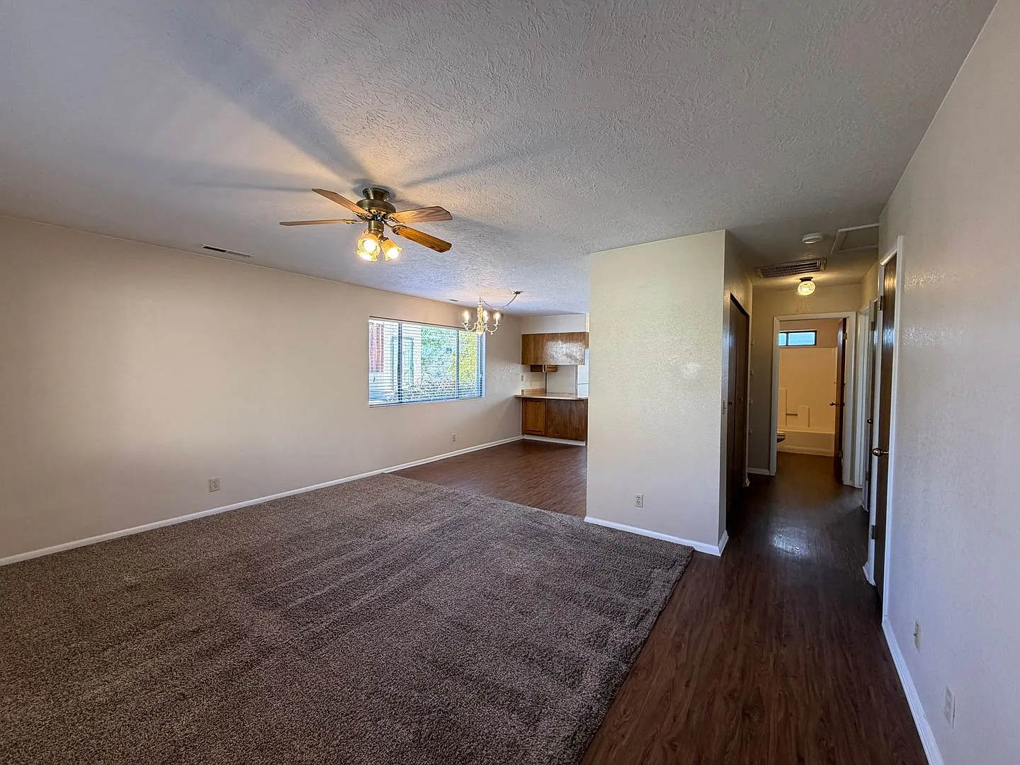 325 N Main Street — Photo 4