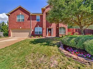 4 Camden Ct, Mansfield, TX 76063