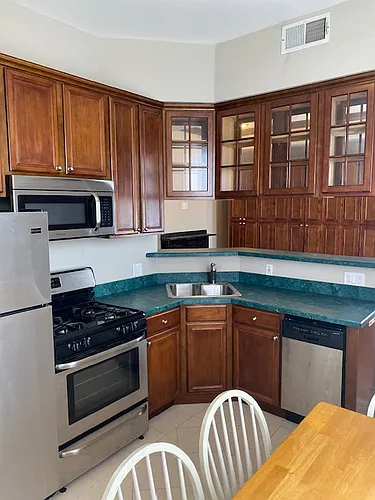 4243 Ridge Ave #2R Photo 1