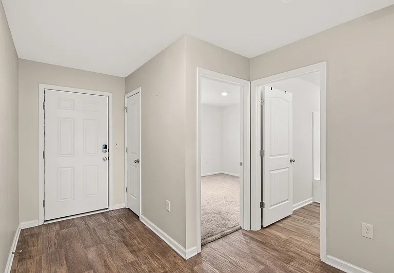 7292 Ellie B Dr — Photo 4