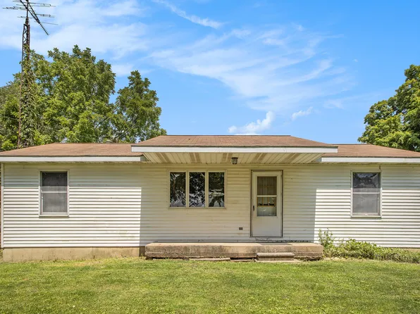 10986 S 44th St, Fulton, MI 49052