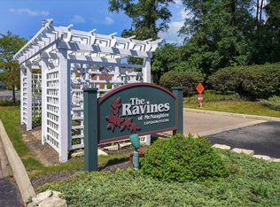 600 Sycamore Turn Ln, Columbus, OH 43213