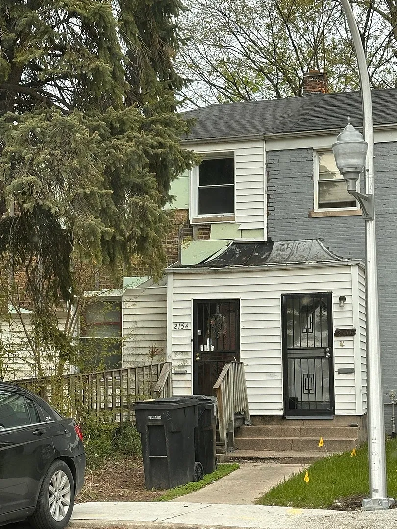 2154 E 97th Pl photo 1