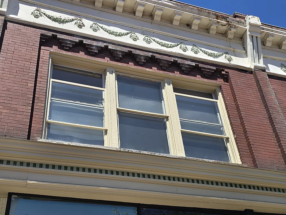 900 W Broad St #20F