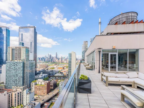 27-17 42nd Road image 30 of 43