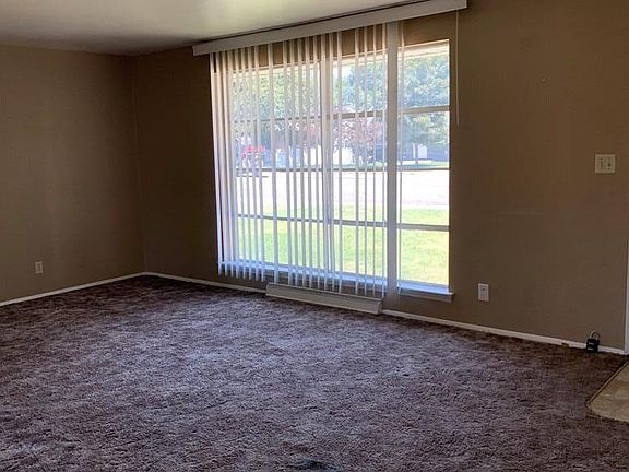 2nd image of 1360 Susanne Ave