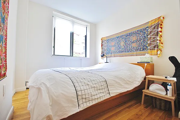 Rented by Bold New York | media 32