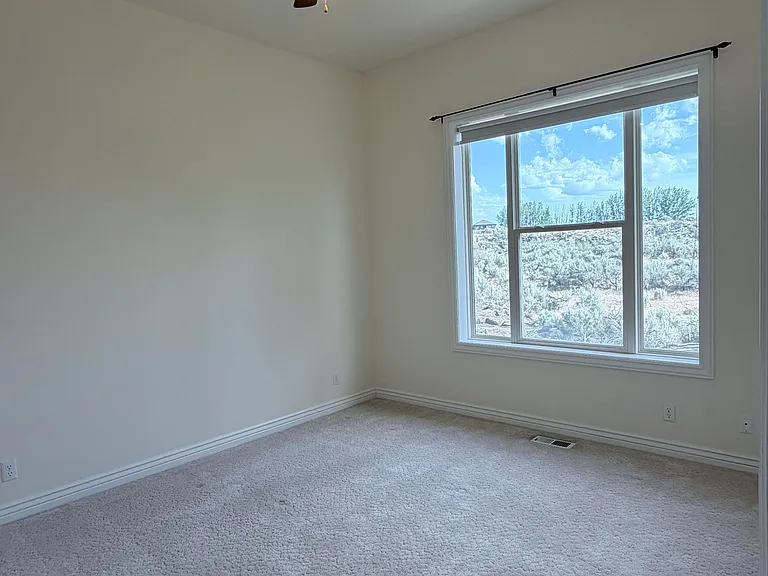 Hidden Lakes Dr — Photo 18