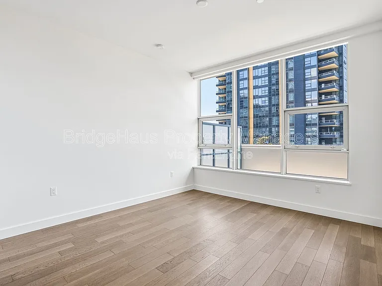1388 Kettner Blvd #411 — Photo 18