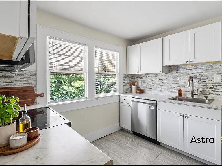 445 Delmar Ter S #3 — Photo 3