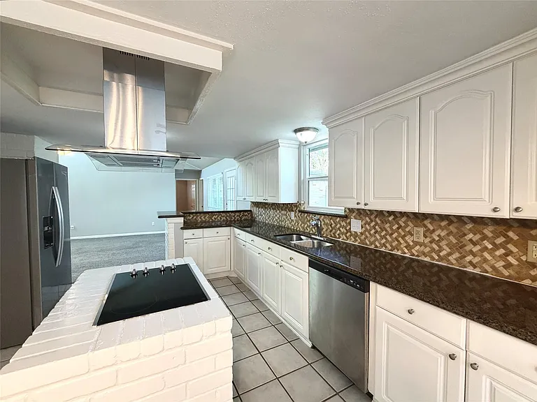 22315 Waynoka Rd — Photo 9