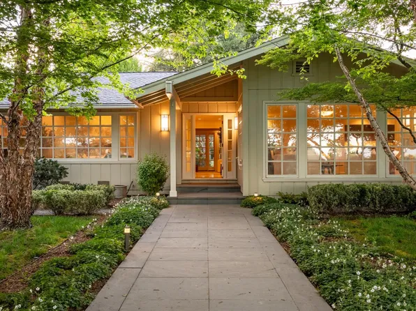 1670 Cabernet Lane, St. Helena, CA 94574