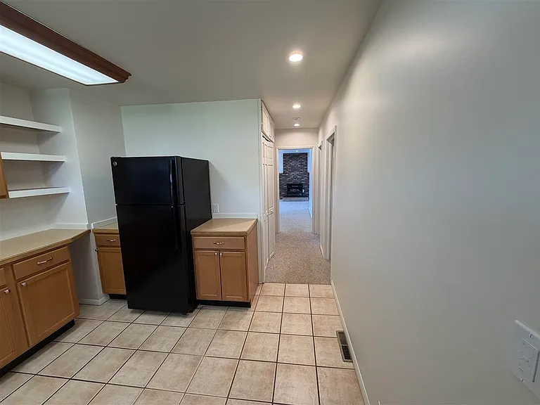 1104 Bridge St #A — Photo 17