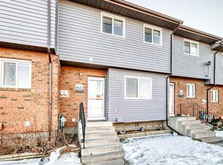 4523 N 47th St, Innisfail, AB T4G 1P5