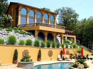 56 Richard Ln, Murray, KY 42071