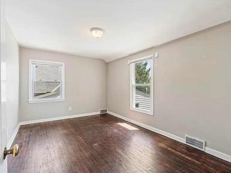 4016 Bayard Rd — Photo 17