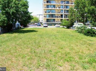 13 80th St, Ocean City, MD 21842