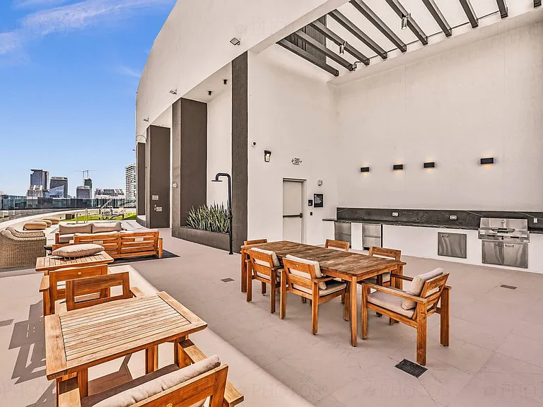 225 N Miami Ave #27-ID1537393P — Photo 31