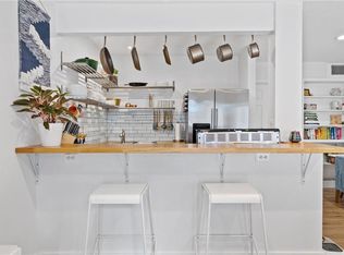 1304 Summit St APT 114, Austin, TX 78741