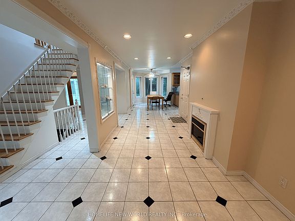 5th image of 63 Lehar Cres