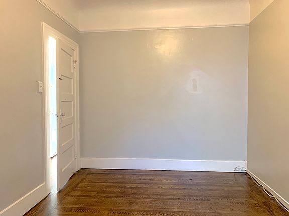5th image of 2520 Polk St