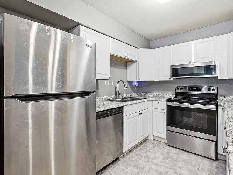 2280 S Oswego Way #201 — Photo 12