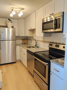 94 Beacon St APT 73, Somerville, MA, 02143