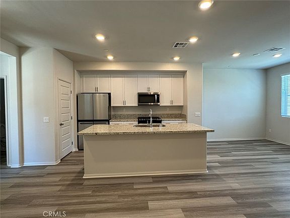 5th image of 28094 Melrose Dr