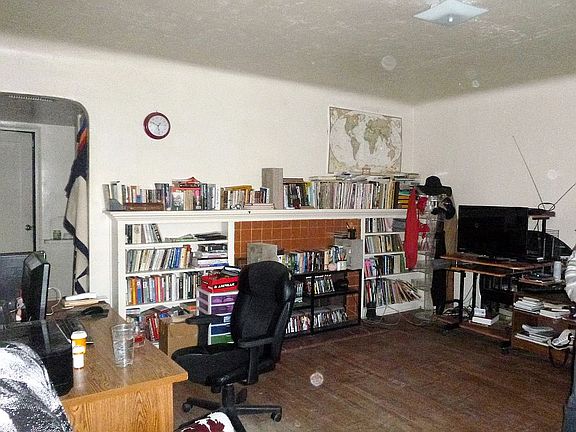 Main - Livingroom, fireplace