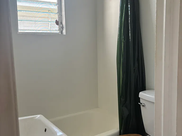 825B Eaton St #B — Photo 16
