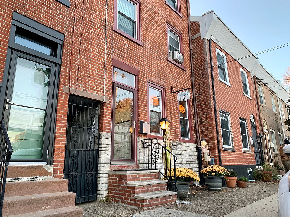 1st image of 1330 E Columbia Ave