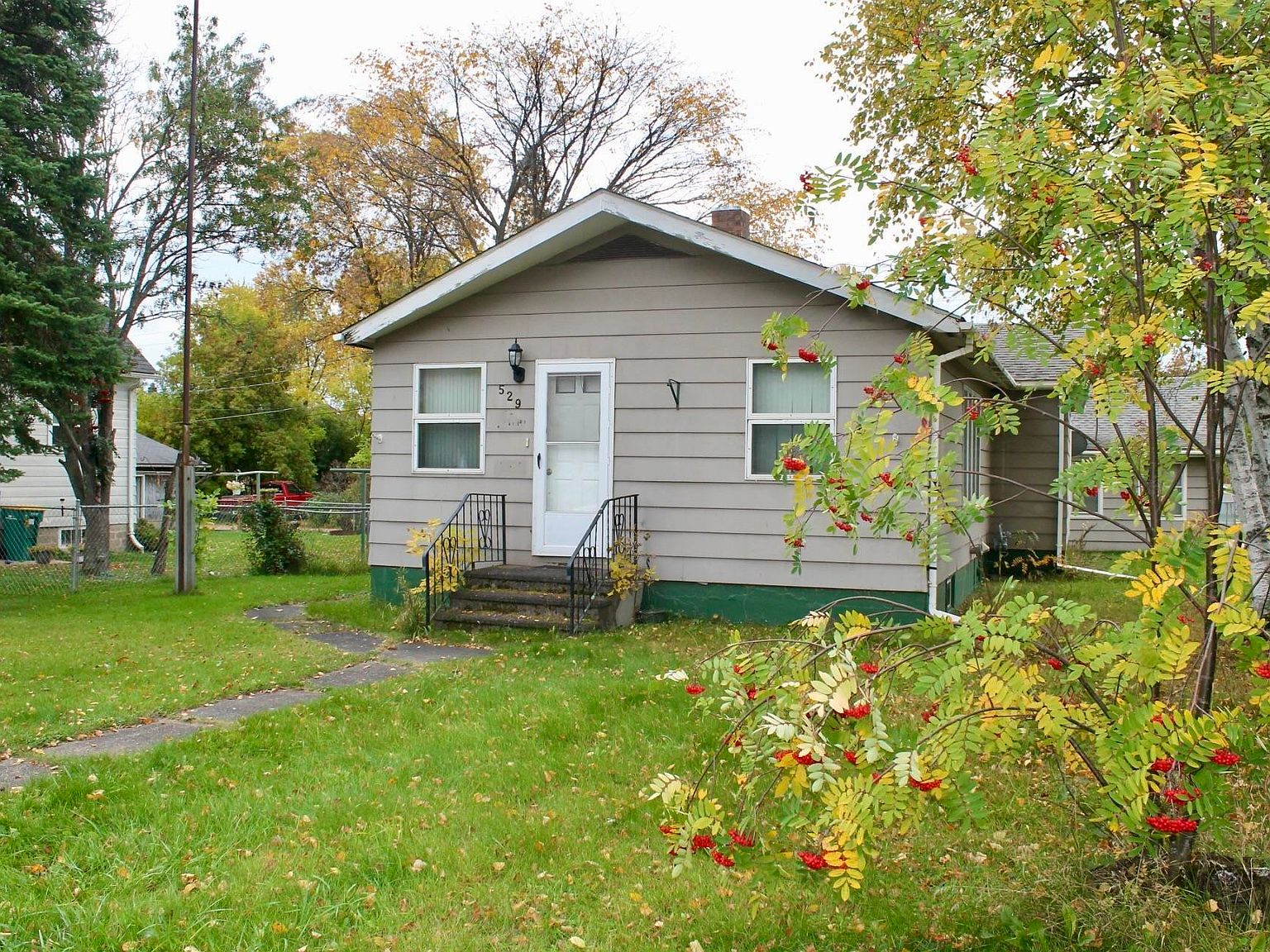 529 2nd Ave W, Keewatin, MN 55753 Zillow