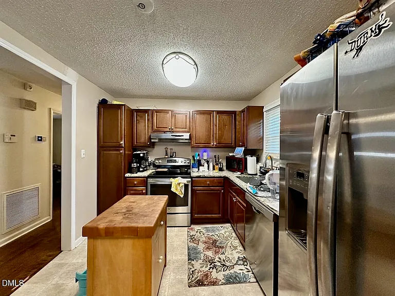 2201 Wise Pl — Photo 5