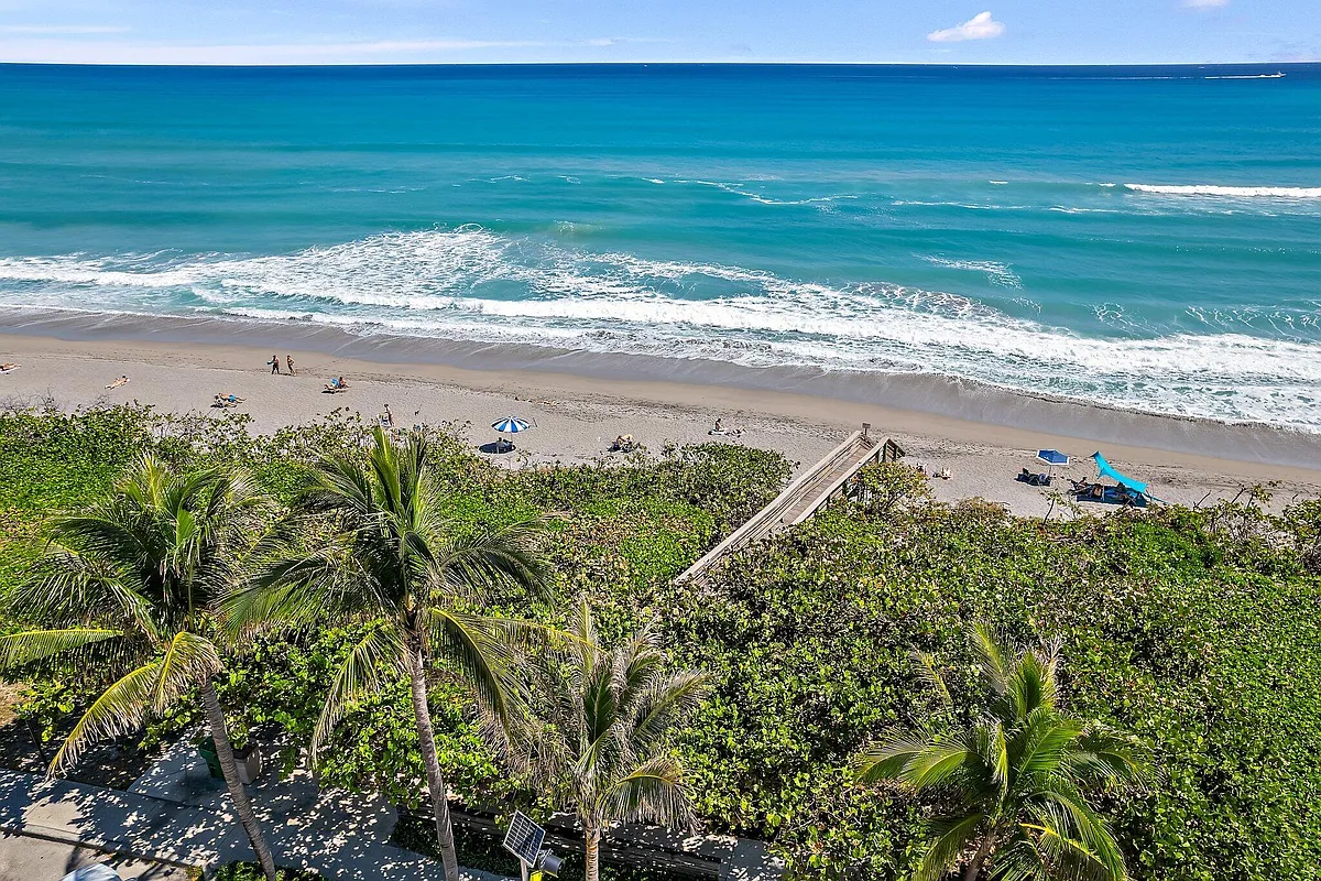 Building Photo - 1660 S Highway A1A #122