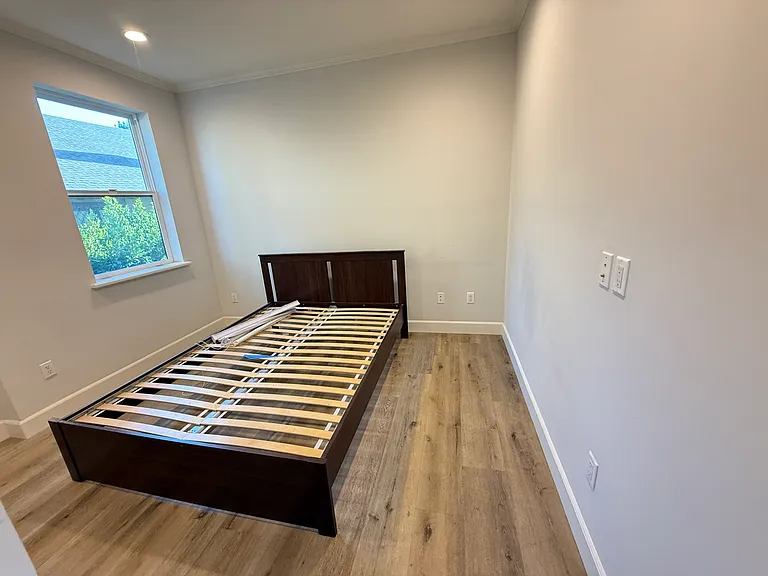 1115 La Cadena Ave #B — Photo 15