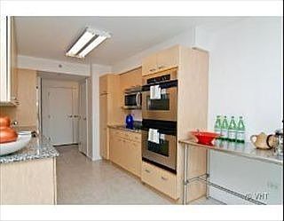 3rd image of 1633 2nd St APT 402