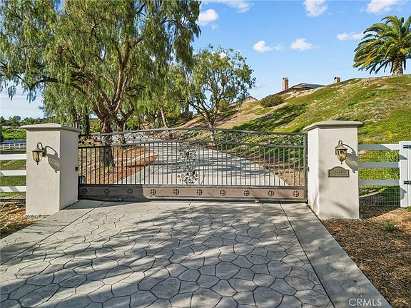 2nd image of 35394 Linda Rosea Rd