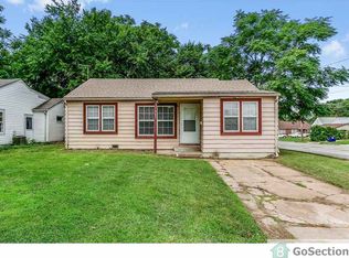 901 S Vassar Ave, Wichita, KS 67218