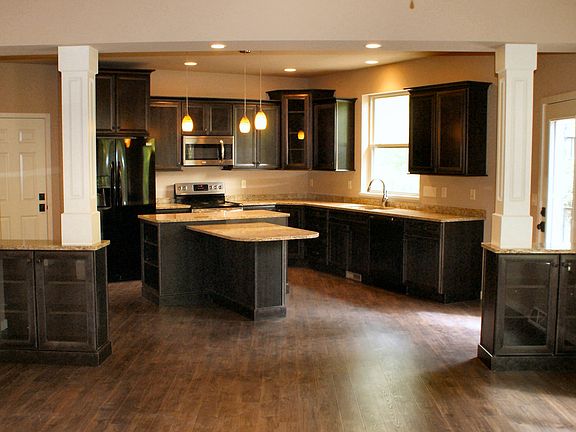 2nd image of 1940 Sunny  Brook Court