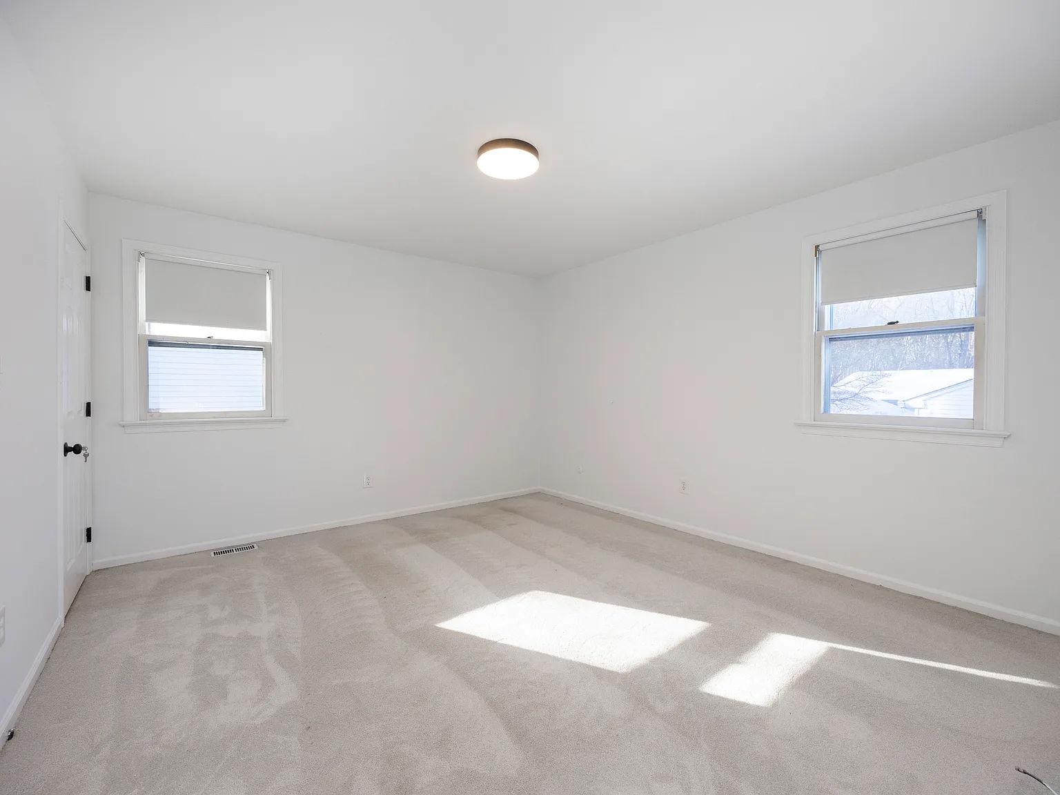 4 bed, 1500 sqft, $3,250 — Photo 4