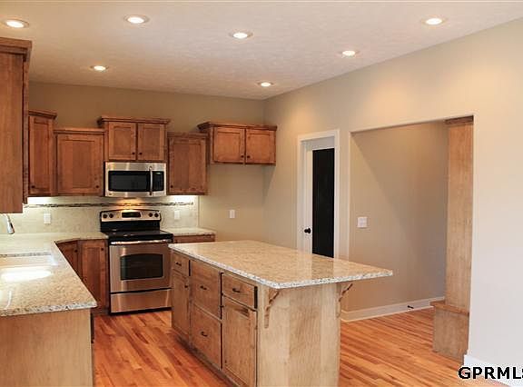 5th image of 11911 S 214th St