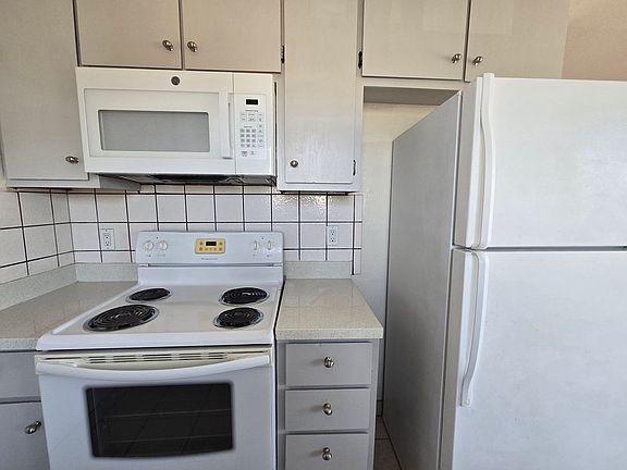 4th image of 3519 Agate Dr APT 8