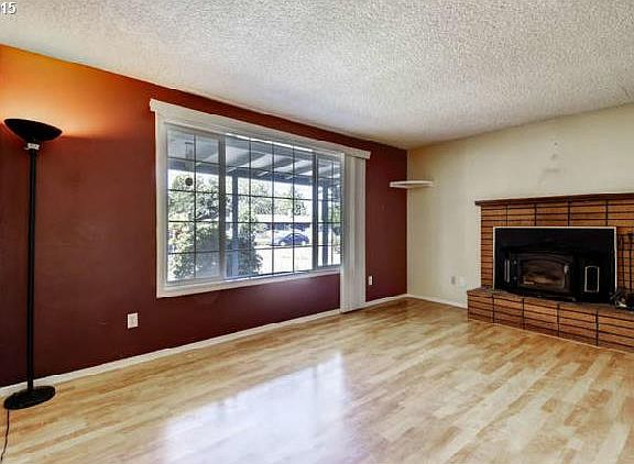 2nd image of 3207 NE 136th Ave